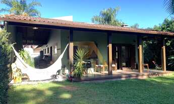 Imagem 3: Casa em condomínio fechado com 3 dormitórios e lareira