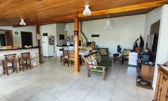 Imagem 7: Imóvel à venda em Imbituba-SC: Residência espaçosa com 4 quartos, 3 salas e 176m² no Alto