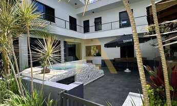 Imagem 2: Casa Espaçosa Próxima à Lagoa e a 800m da Surfland