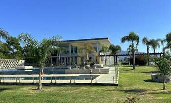 Imagem: Terreno em condomínio de alto padrão 706m²