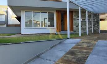 Imagem: Imperdível casa à venda em Garopaba-SC