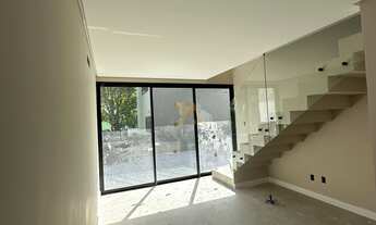 Imagem 7: Casa à Venda em Garopaba-SC: 2 Quartos, 2 Suítes, 105m² - Oportunidade Única em Morrinhos!