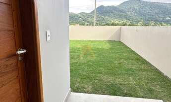 Imagem 4: Imperdível residência com 2 suítes à venda em Garopaba-SC, bairro Encantada - 86,82m² e 2