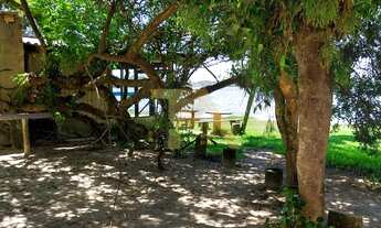 Imagem 2: Terreno Escriturado com Potencial para Projeto Exclusivo a 150 Metros da Lagoa do Quintino