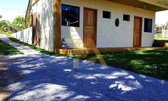 Imagem 5: Imóvel completo com piscina, duas casas e sala comercial para investir em Ibiraquera