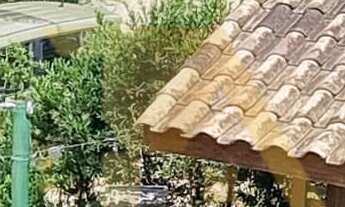 Imagem: Imóvel completo com piscina, duas casas