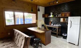 Imagem 4: Sobrado próximo ao centrinho do Rosa em Ibiraquera