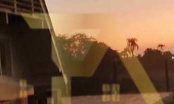 Imagem 2: Chalé encantador com estilo e conforto em meio à natureza em Garopaba