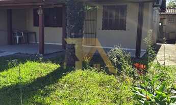 Imagem 4: Casa com edícula no Centro de Garopaba