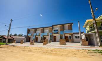 Imagem: Lindo Sobrado à Venda na Praia da Ribanceira