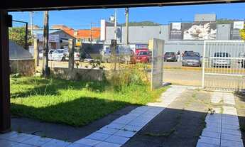 Imagem 6: Casa com edícula no Centro de Garopaba