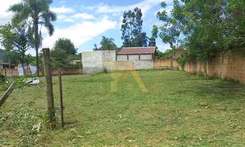 Imagem 4: Terreno com 360m² e ótima localização no bairro Encantada