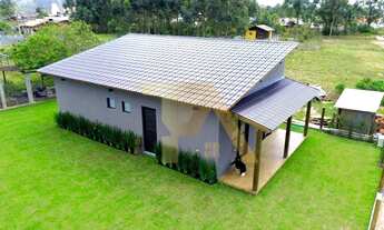 Imagem 2: Casa à venda em Imbituba-SC, no Bairro Arroio do Rosa: 2 quartos, 1 suíte, 1 sala, 1 banhe