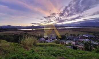 Imagem 2: Terreno à venda em Ribeirão Grande, Paulo Lopes/SC: 600m² com vista para Lagoa do Coração