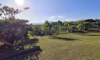 Imagem 2: 2 dormitórios, 1 suítes, 1 banheiros, 6 vagas na garagem