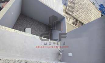 Imagem 3: Sobrado Geminado Novo e Pronto a venda em Porto Belo/SC no bairro Vila Nova, com 2 Suítes