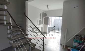 Imagem 4: Sobrado Geminado Novo e Pronto a venda em Porto Belo/SC no bairro Vila Nova, com 2 Suítes