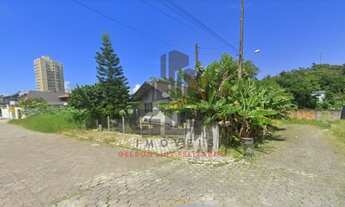 Imagem: 3 Casas no Terreno a venda na cidade de