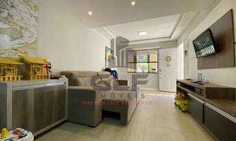 Imagem 5: Casa Mobiliada em Itapema/SC, no bairro Meia Praia. Com 3 Dormitórios e 100m². Bem localiz