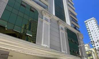 Imagem 6: Apto Pronto em Itapema/SC bairro Meia Praia, com 190m² área privativa sendo, 4 suítes, 3 v