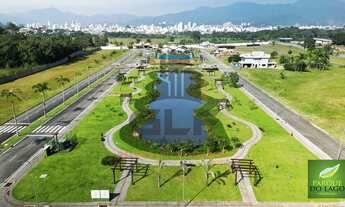 Imagem 3: TR Pronto Para Construir e Camboriú, com 458.74m² Área privativa, bem localizado próximo