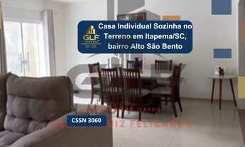 Imagem: Casa Individual, Sozinha no terreno em Itapema/SC
