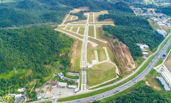 Imagem 3: Terreno a venda em Condomínio fechado, em Camboriú, com 300m² de área, aproveita essa opor