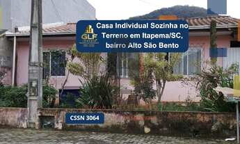Imagem: Casa Individual, Sozinha no terreno em Itapema/SC