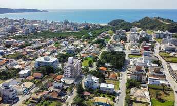 Imagem 4: Apartamento em Construção em Bombinhas/SC com 80,18m² área privativa sendo 2 suítes, 1 vag