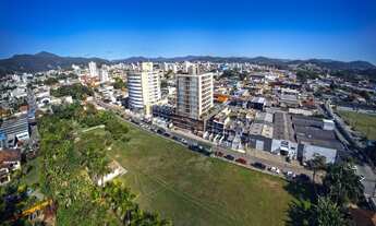 Imagem 4: Lumi/Roc, 3 dormitórios, 1 suítes, 1 banheiros, 2 vagas na garagem, 90M² de Área Construíd