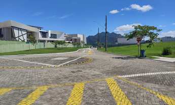 Imagem 4: Terreno de 572m² em condomínio de luxo no Alphaville Jacuhy, Serra-ES: sua oportunidade de