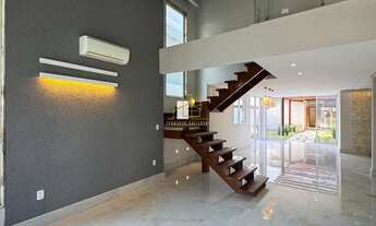 Imagem 2: Casa Duplex com 5 dormitórios no Condomínio Boulevard Lagoa