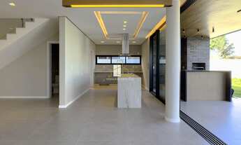 Imagem 7: Casa de Luxo em Condomínio - 4 quartos, 3 suítes, 5 banheiros, 4 vagas - Serra-ES, Jacuhy