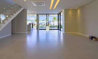 Imagem 4: Casa de Luxo em Condomínio - 4 quartos, 3 suítes, 5 banheiros, 4 vagas - Serra-ES, Jacuhy