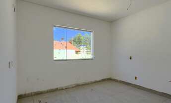 Imagem 3: Casa Duplex em Portal de Jacaraipe, com 3 quartos, suíte, 2 vagas de garagem e quintal