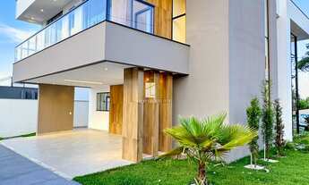 Imagem: Casa de luxo em condomínio - 4 quartos