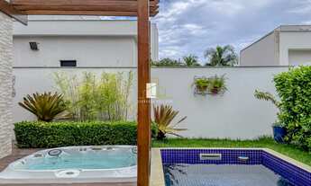 Imagem 3: Casa de Luxo em Condomínio à Venda em Alphaville Jacuhy, Serra-ES: 4 quartos, 4 suítes, 4