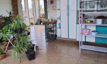 Imagem: Sobrado Espaçoso e Versátil no Jardim