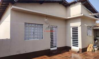 Imagem 6: Casa à venda no Jd. Garcia em Campinas-SP: 5 quartos, 2 salas, 2 banheiros, 3 vagas de gar