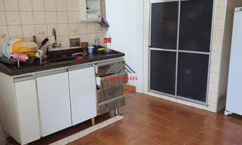 Imagem 4: Casa à venda no Jd. Garcia em Campinas-SP: 5 quartos, 2 salas, 2 banheiros, 3 vagas de gar