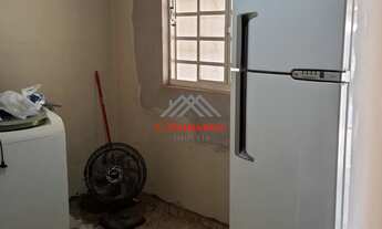 Imagem 5: Oportunidade única: Casa à venda no Jardim García em Campinas-SP. 2 quartos, 1 sala, 2 ban