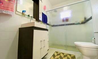 Imagem 6: Casa com 03 Dormitórios, Quadra-Mar, 100m da Praia, no centro