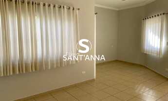 Imagem 6: VENDE-SE CASA NO CENTRO DE FERNANDOPÓLIS-SP