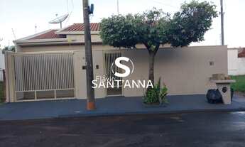 Imagem: Casa à venda com excelente localização!