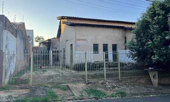Imagem: Vende-se Casa no bairro Jardim Santa Catarina