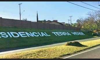 Imagem: Vende-se terreno no Res. Terra Verde em