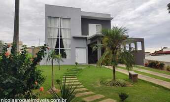 Imagem: Belíssima casa à venda em Condomínio