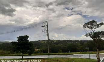 Imagem 2: Terreno diferenciado no Condomínio Residencial Solaris e Resort, Boituva, São Paulo. Fase