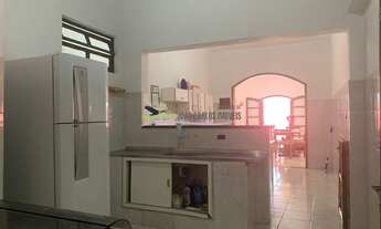 Imagem 3: Casa a venda em Itanhaém à 50 metros da praia com 3 dormitórios