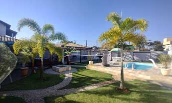 Imagem: Casa de alto padrão com 3 quartos à venda